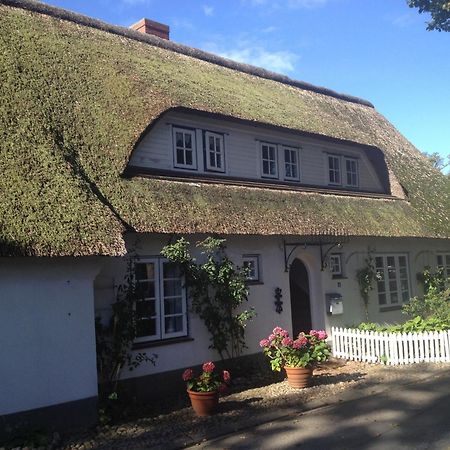 Ferienwohnung Reetstübchen Nieblum Exterior foto